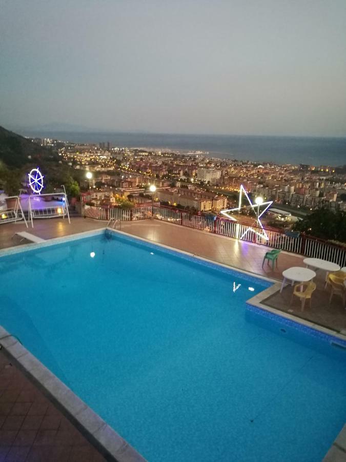 Casa Vacanze Villa Pellegrino Салерно Экстерьер фото